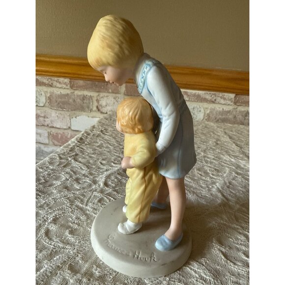 Helping Hands from A Childs World' by Frances Hook 1980 Roman Inc #2091 - Picture 7 of 16